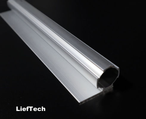 Pipe en alliage d'aluminium en forme de L