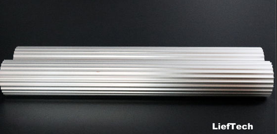 Épaisseur 1,2 mm tuyau en alliage d'aluminium rouleau d'arbre en aluminium ondulé