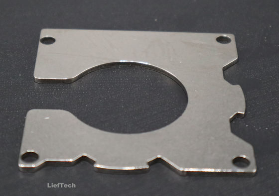 Connexion à vis Composants de mouvement linéaire Couverture en acier Accessoire Karakuri